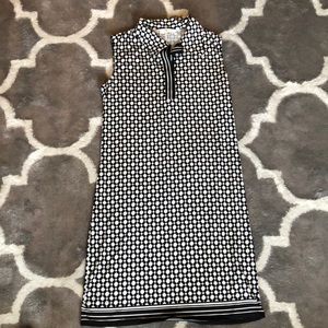 Max studio sleeveless patterned dress